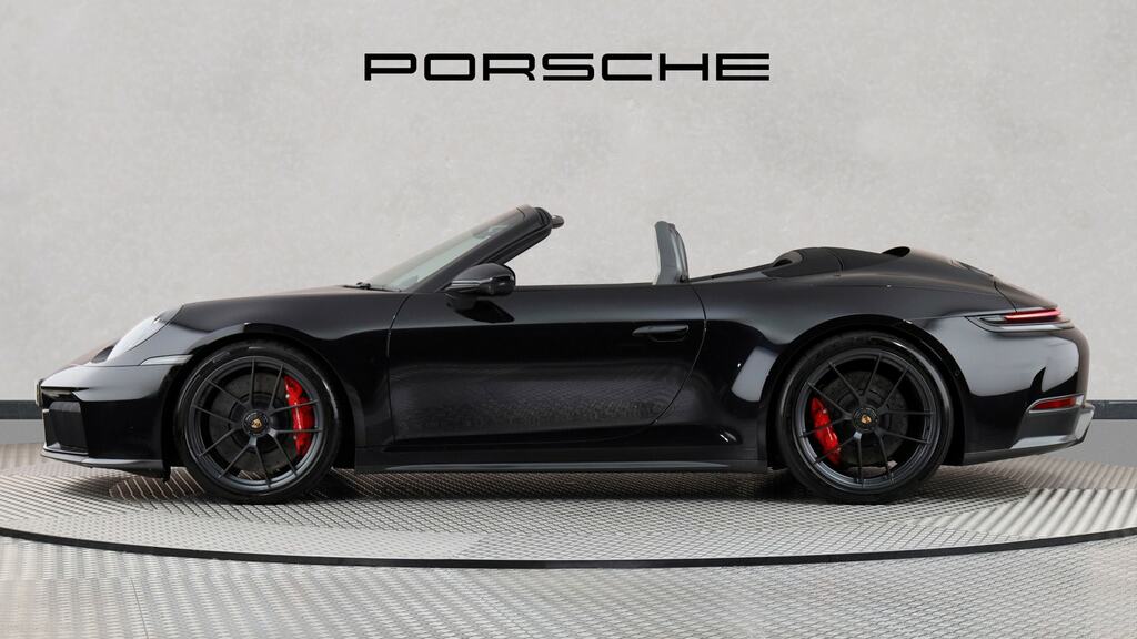 Porsche 911 Gts T-hybrid Pdk Black #4