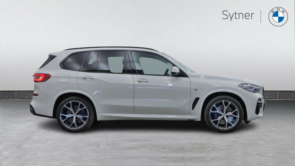 BMW X5 Xdrive30d M Sport Techplus Pack White #3