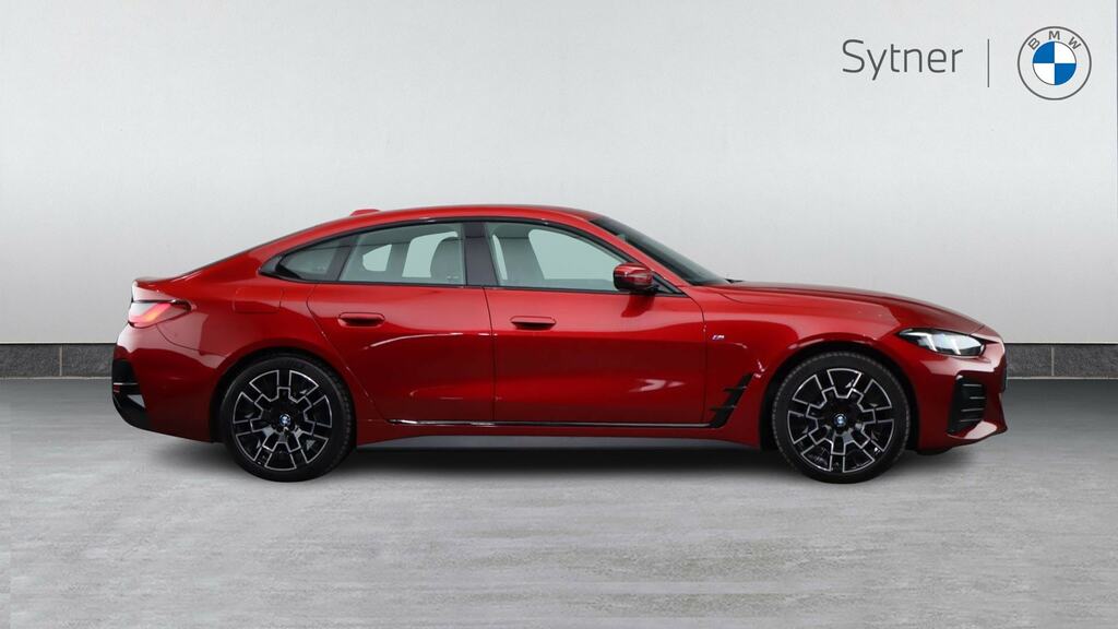 BMW i4 250Kw Edrive40 M Sport 83.9Kwh LR74PXU Red #3