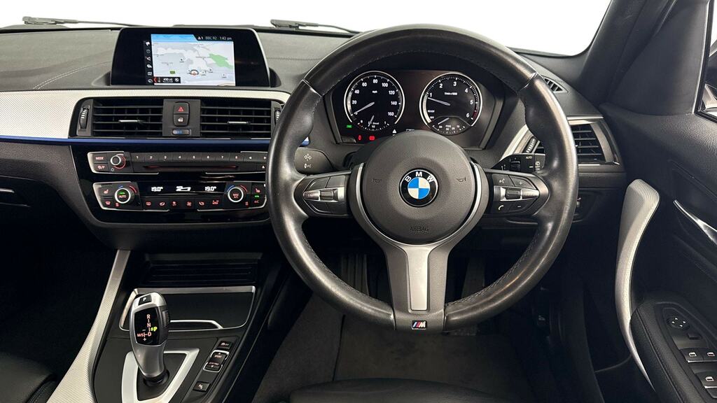 BMW 1 Series 118D M Sport Step White #5