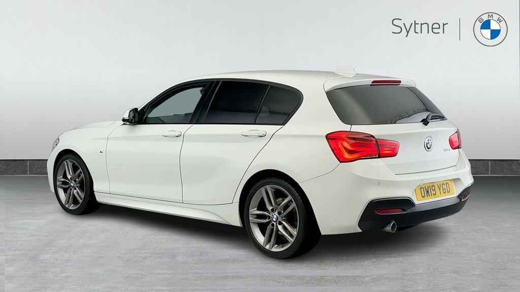 BMW 1 Series 118D M Sport Step White #2
