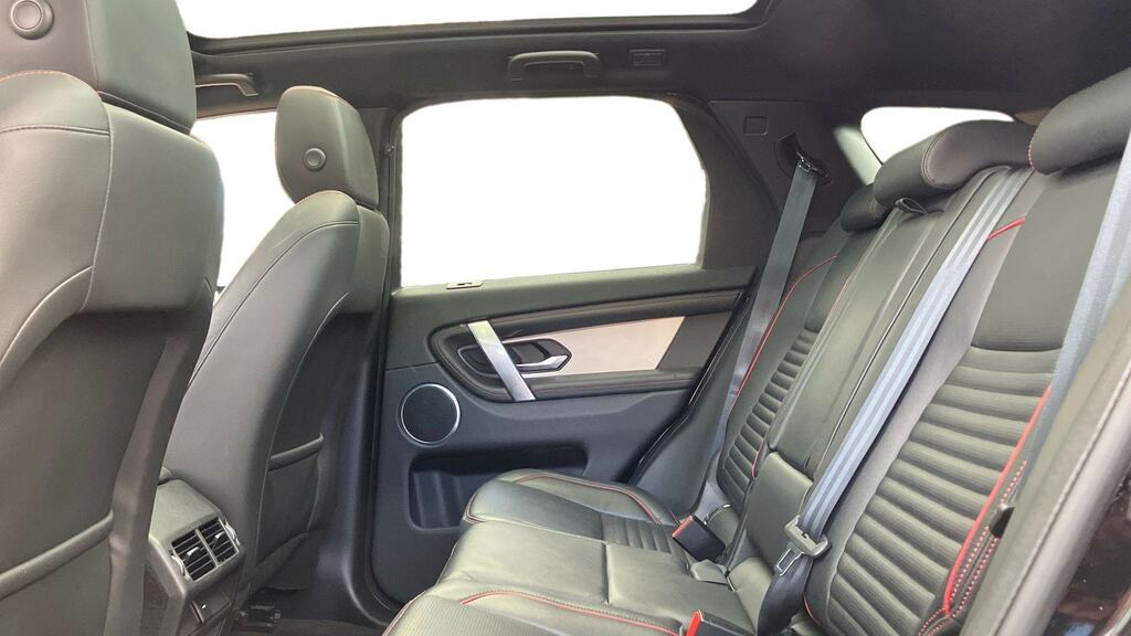 Land Rover Discovery Sport 2.0 D200 R-dynamic Se WM70MHE Black #4