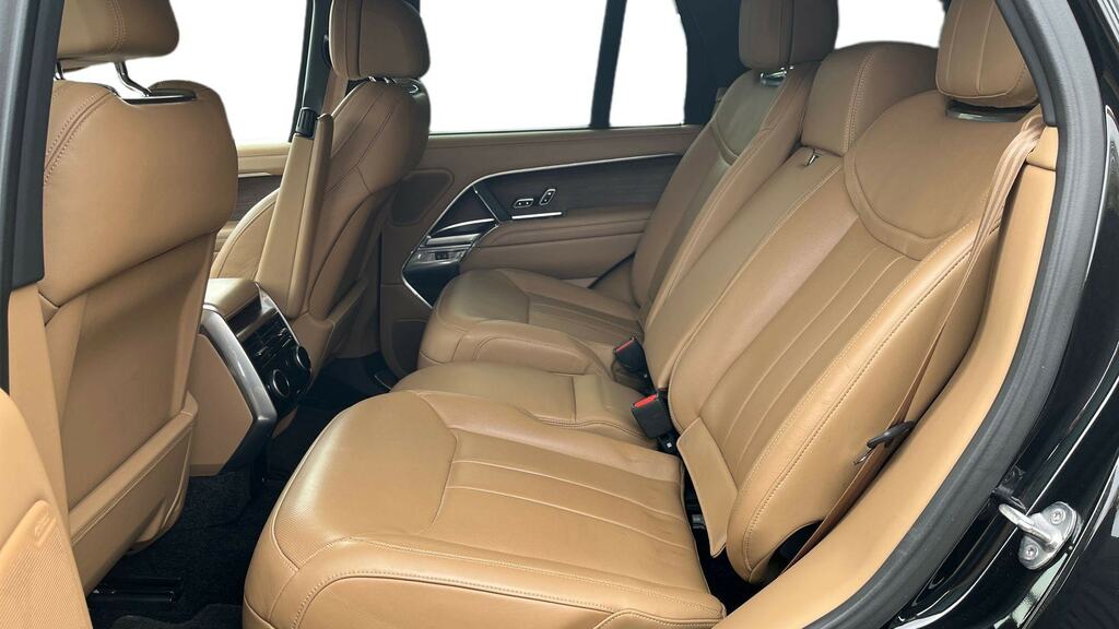 Land Rover Range Rover 4.4 P530 V8 Black #4