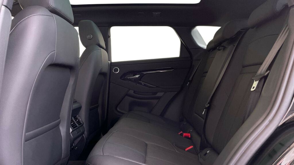 Land Rover Range Rover Evoque 2.0 D200 Edition YP75RBZ Black #4