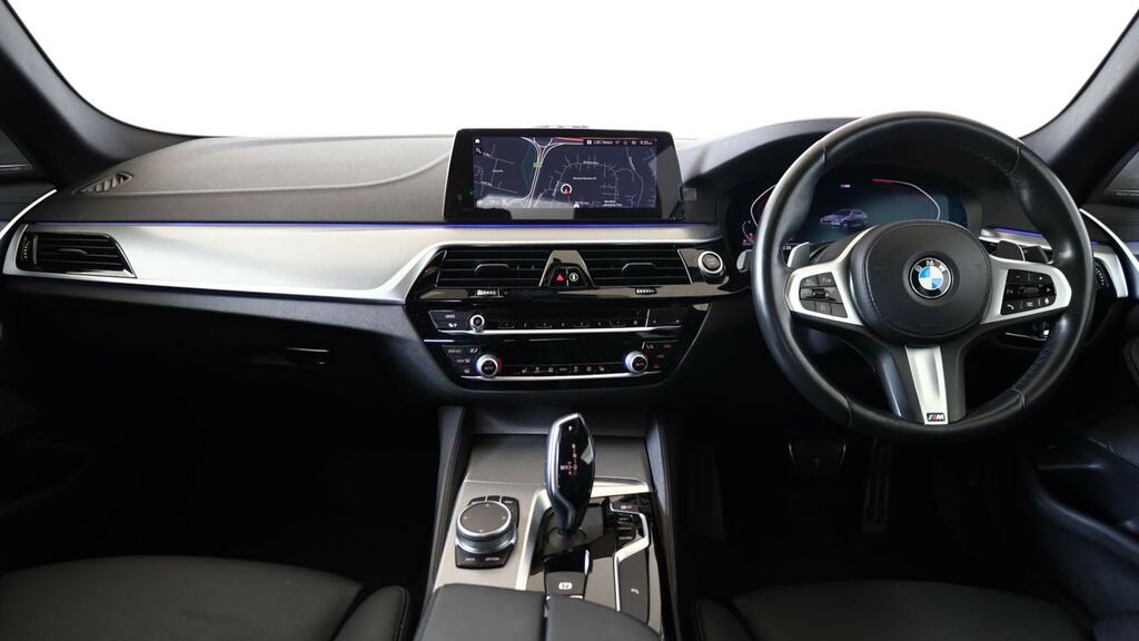 BMW 5 Series 520D Mht M Sport Blue #4
