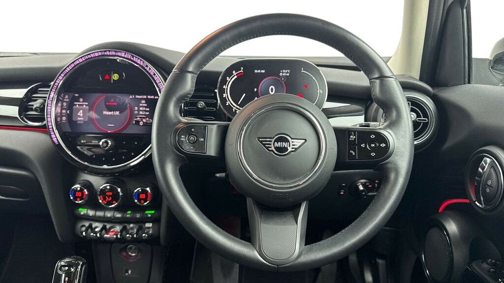 Mini Hatch 1.5 Cooper Classic Premium WP23VBM Silver #5
