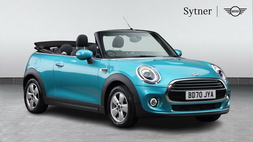 Mini Convertible 1.5 Cooper Classic II Comfortnav Pack Blue