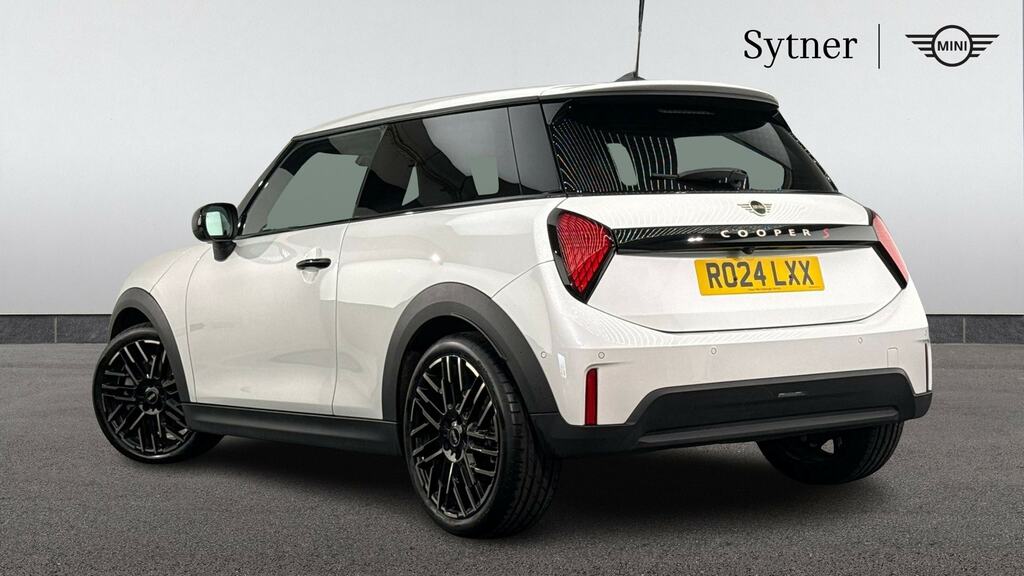 Mini Hatch 2.0 S Exclusive Level 2 RO24LXX White #2