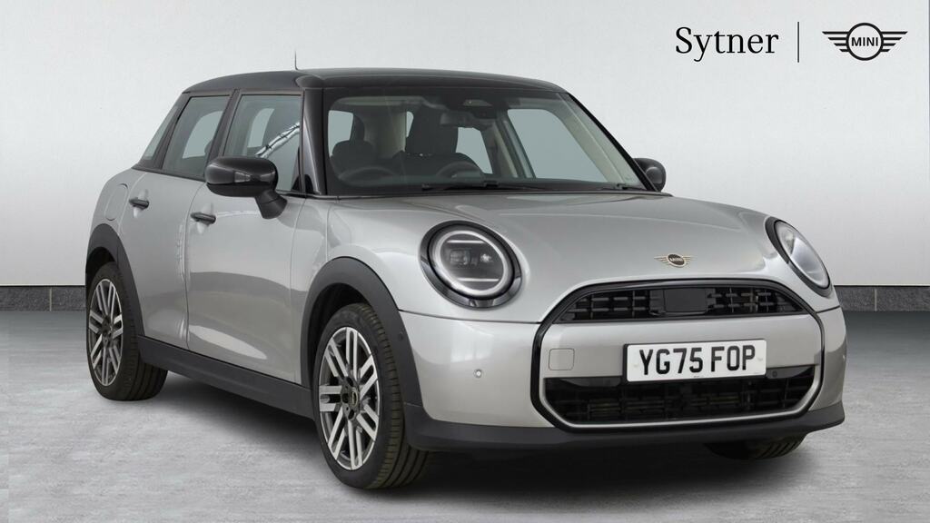 Mini Hatch 1.5 C Exclusive Level 1 Silver