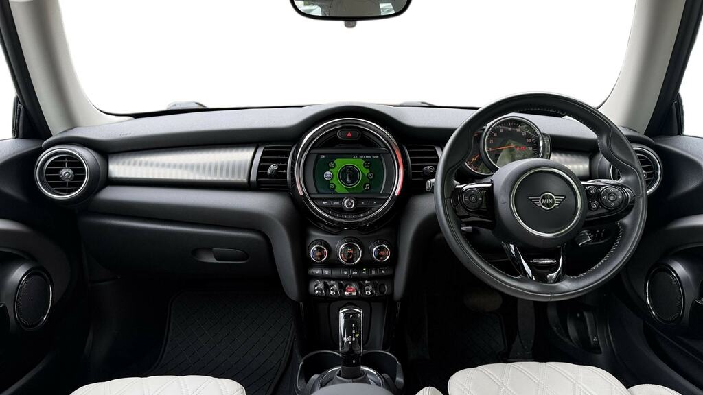 Mini Hatch 1.5 Cooper Exclusive II Comfortnav Pck Red #3