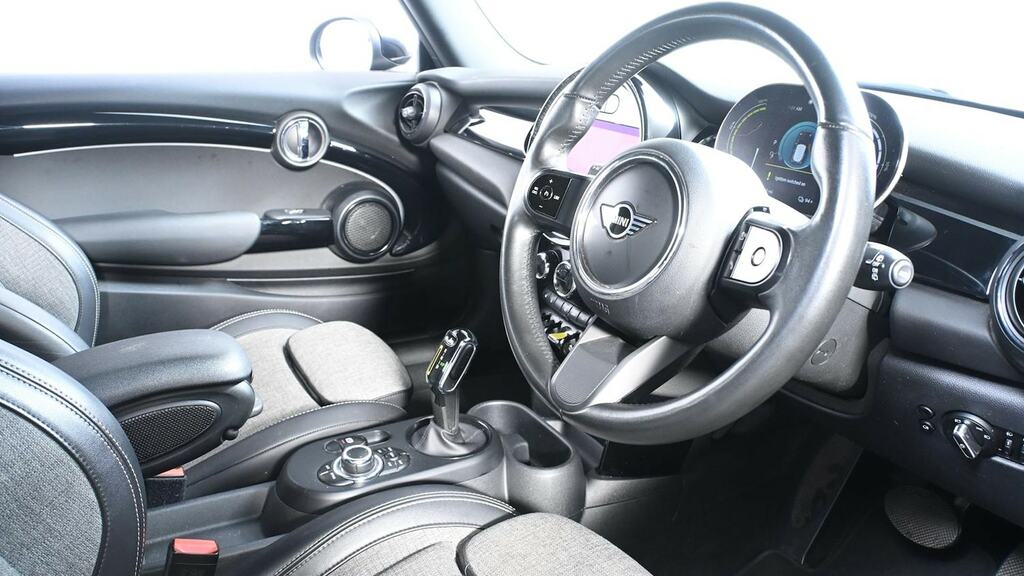 Mini Electric 135Kw Cooper S Level 2 33Kwh Black #6