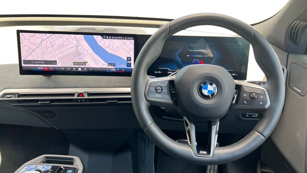 BMW iX 400Kw Xdrive60 M Sport 112Kwh Tech YG75XRF Blue #5