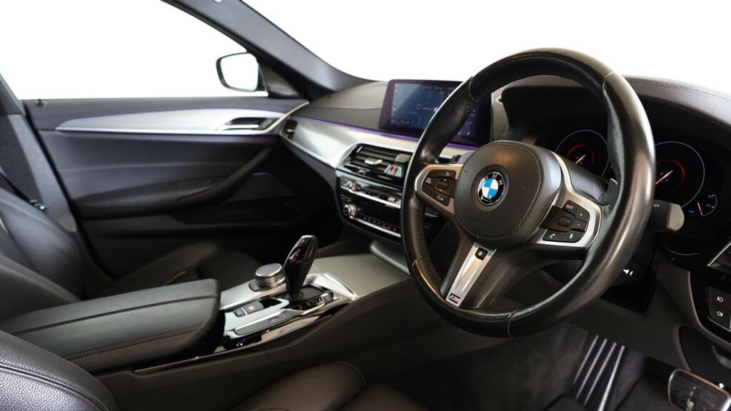 BMW 5 Series 530E M Sport Blue #6