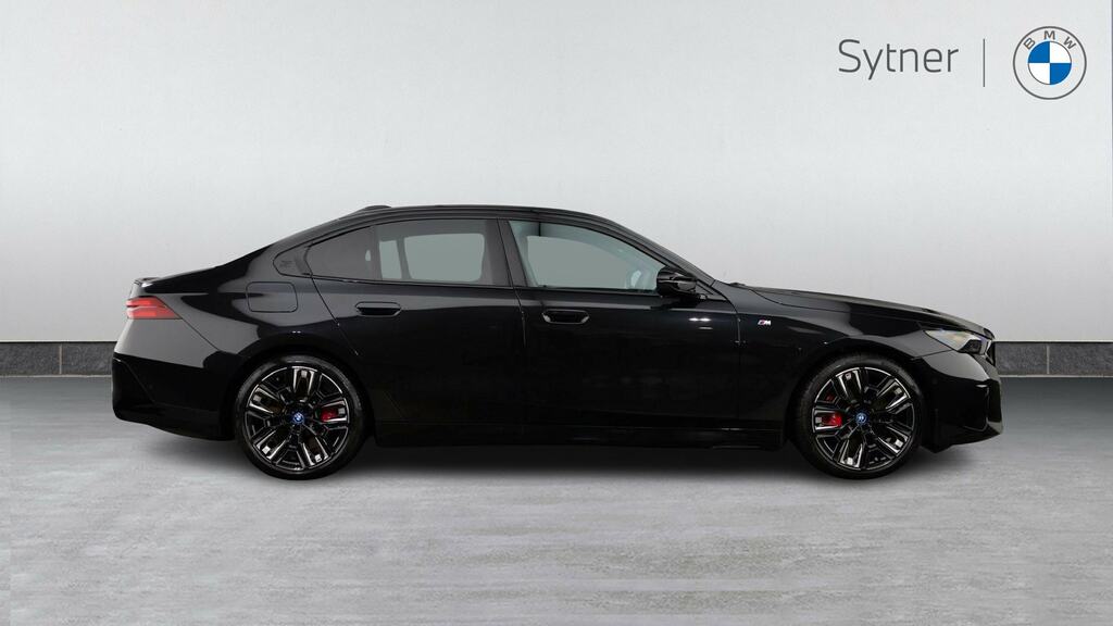 BMW i5 442Kw M60 Xdrive 84Kwh Black #3