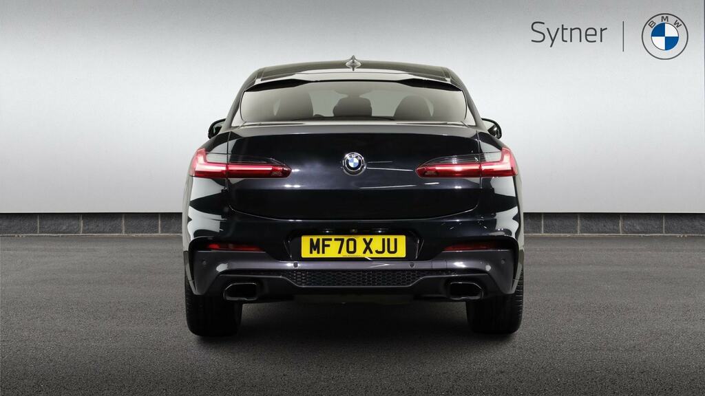 BMW X4  Black #15