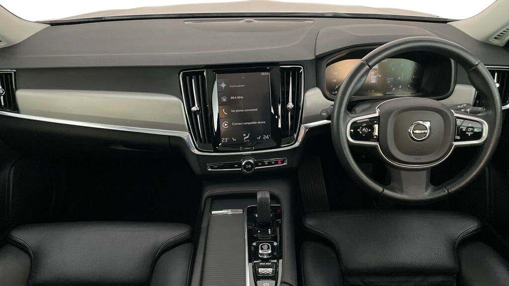 Volvo V90 2.0 B4d Momentum Silver #6