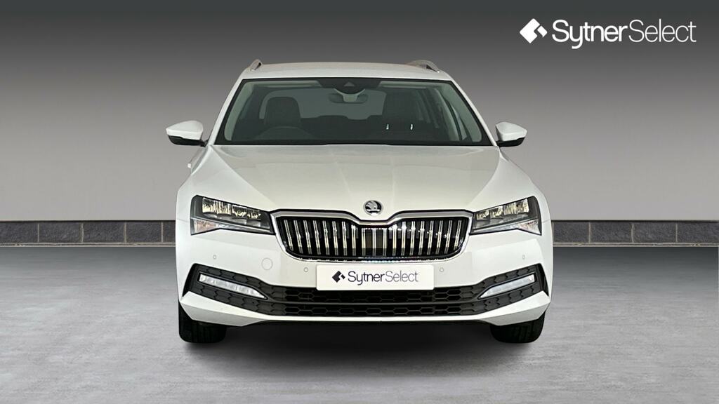 Skoda Superb 1.5 Tsi Se Technology White #4