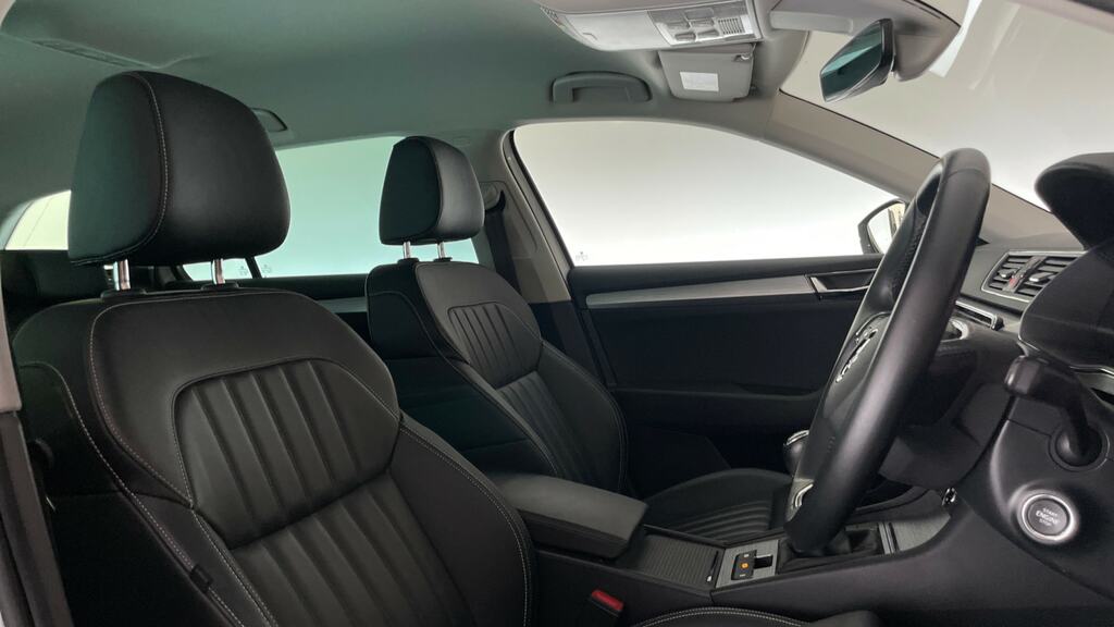 Skoda Superb Superb 2.0 Tdi Se Technology Estate Dsg Grey #10