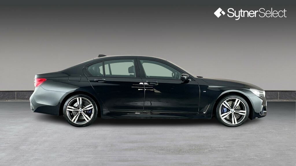 BMW 7 Series 750I M Sport Black #3