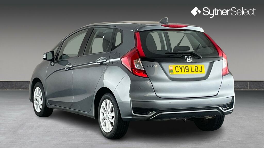 Honda Jazz 1.3 I-vtec Se Cvt CY19LOJ Grey #2