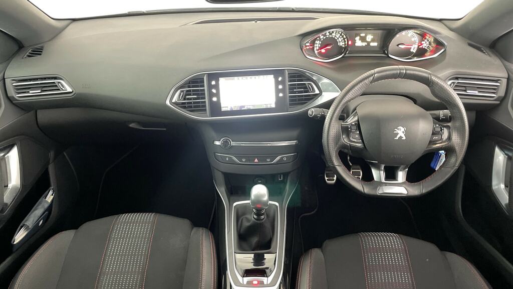 Peugeot 308 1.2 Puretech 130 Gt Line White #6