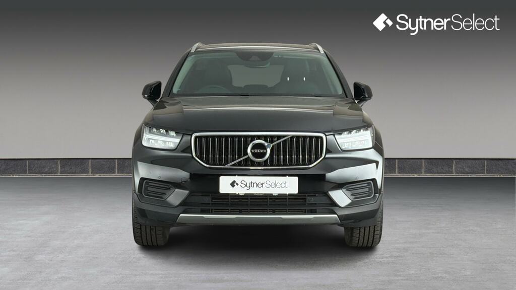 Volvo XC40 1.5 T3 163 Inscription GN22OZV Black #4