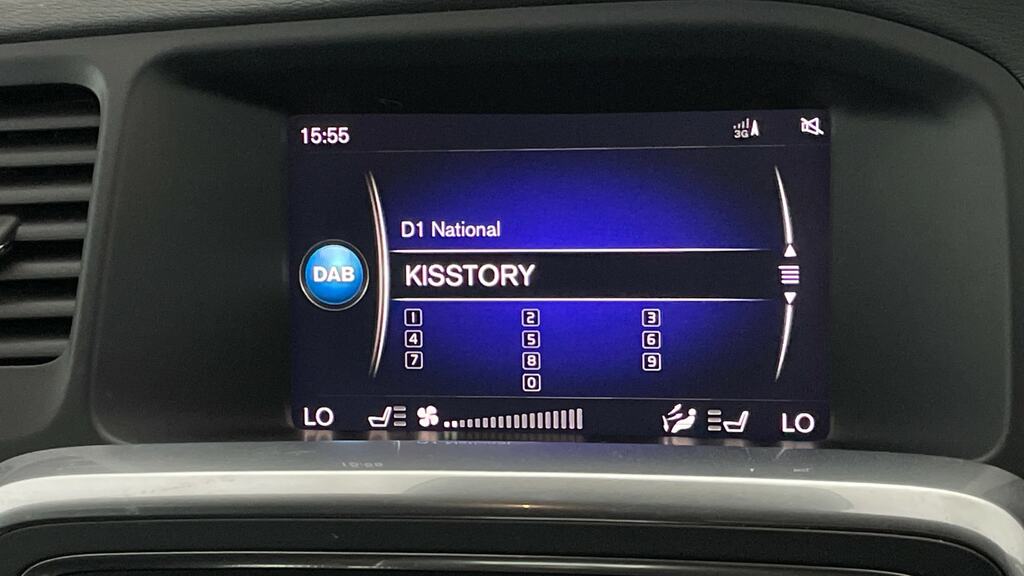 Volvo V60 2.0 D4 R-design Nav 188 Bhp Black #20
