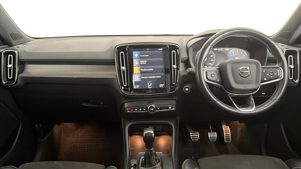 Volvo XC40 1.5 T3 163 R Design BG70DBV Black #6