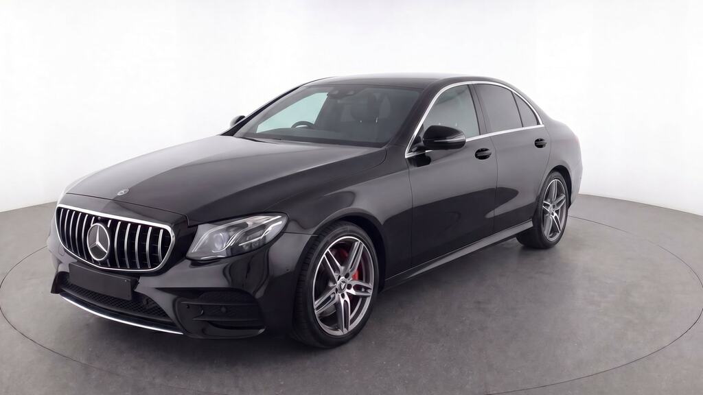 Mercedes-Benz E Class E220d Amg Line 9G-tronic LO18BKK Black #2