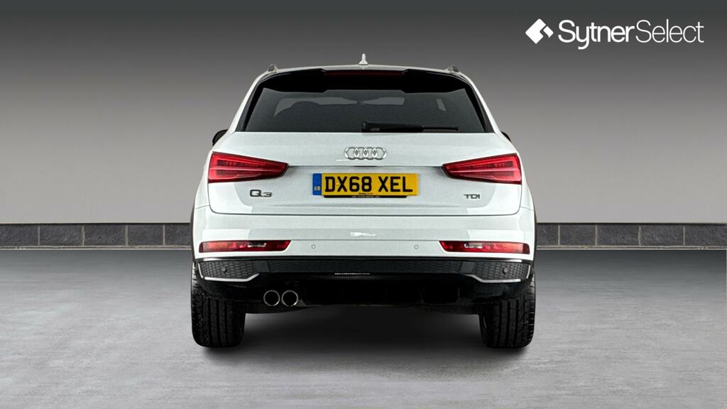 Audi Q3 2.0 Tdi Black Edition DX68XEL White #5