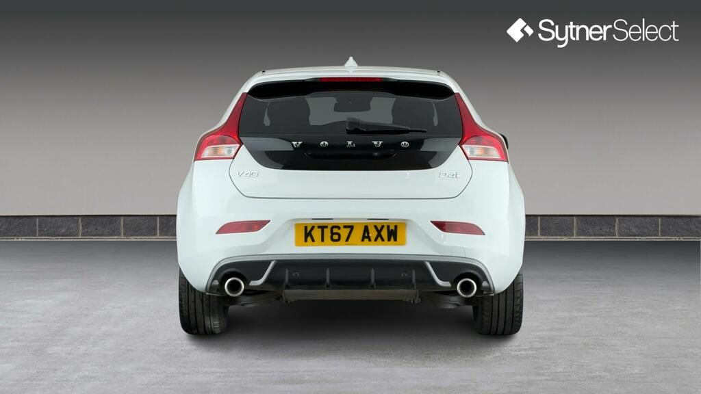 Volvo V40 D4 190 R Design Pro Geartronic White #5