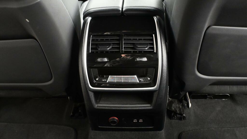 BMW XM 5dr Auto Grey #31