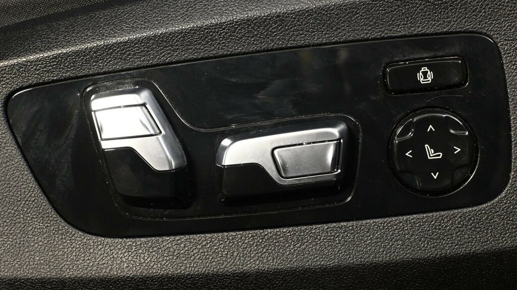 BMW XM 5dr Auto Grey #26