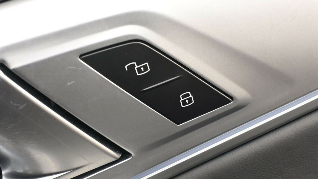 BMW XM 5dr Auto Grey #29