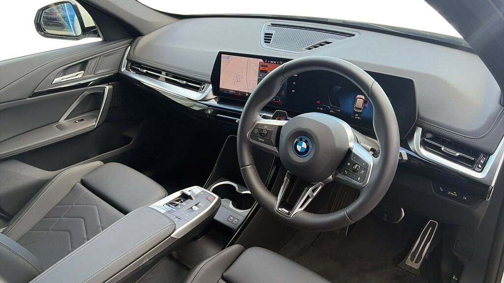 BMW iX1 150Kw Edrive20 Shadow Edition 65Kwh VN26AEA White #6