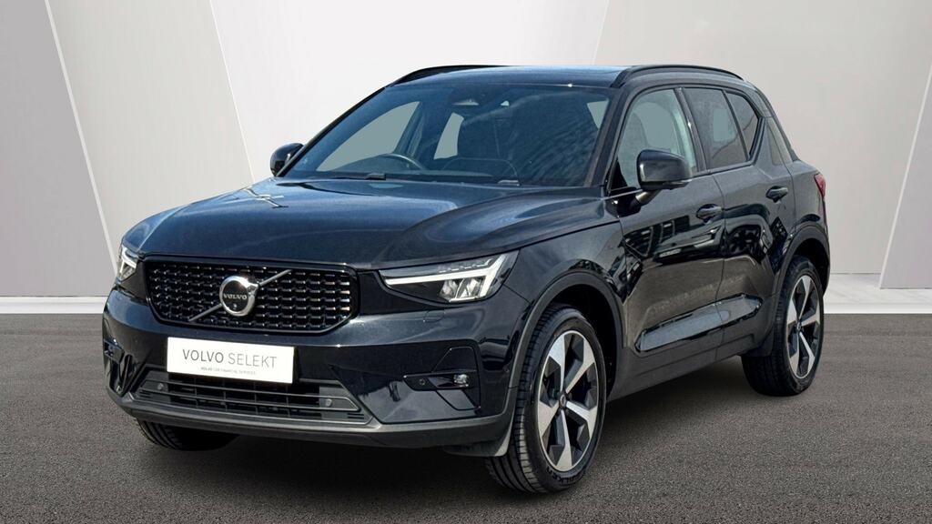 Volvo XC40 2.0 B4p Ultimate Dark KN23RYK Black #6