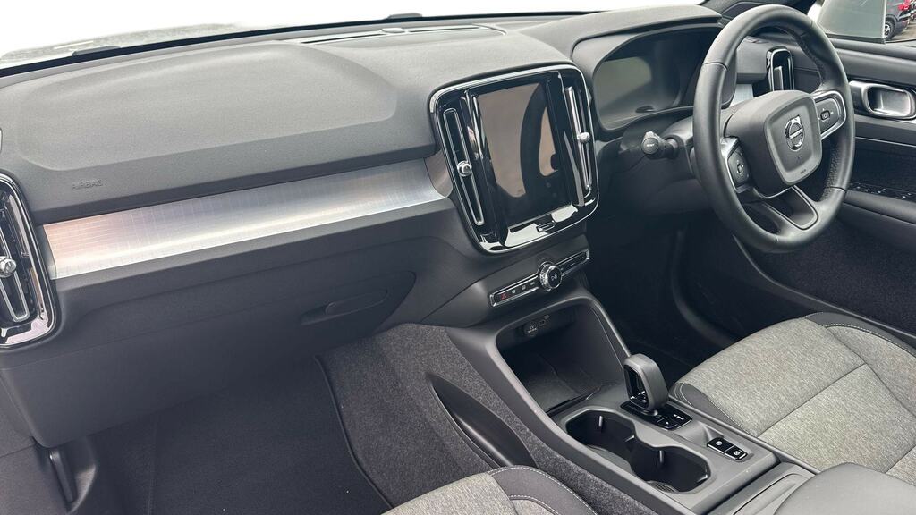 Volvo XC40 2.0 B3p Core PG74FHZ Silver #4