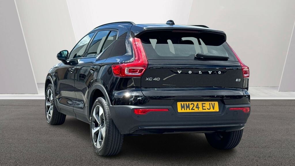 Volvo XC40 2.0 B3p Plus Dark MM24EJV Black #2