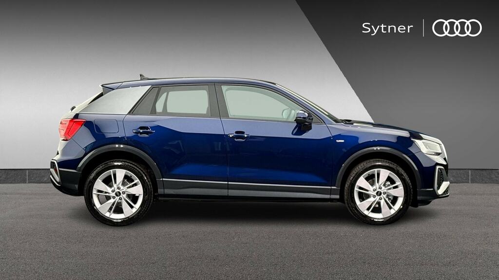 Audi Q2 35 Tfsi S Line S Tronic Tech Pro YC26VGY Blue #4