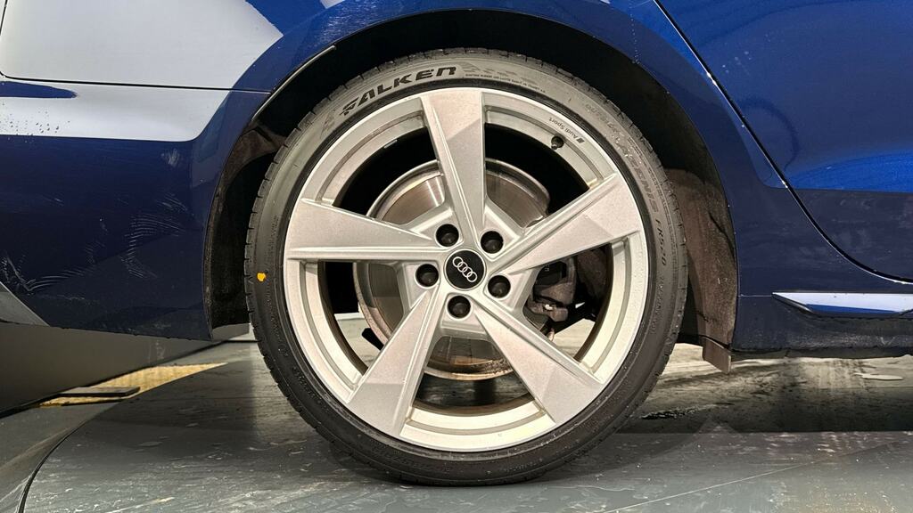 Audi A4 Avant 40 Tfsi 204 S Line S Tronic YC73LNH Blue #5