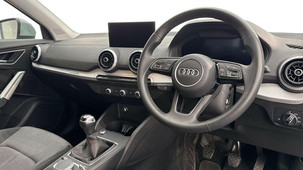 Audi Q2 30 Tfsi Sport YH24LWY Grey #6