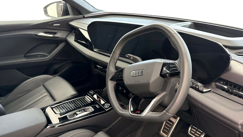 Audi Q6 E-Tron 225Kw Performance 100Kwh S Line Sv Black #6
