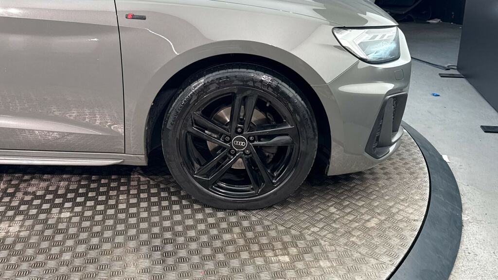 Audi A1 30 Tfsi 110 S Line S Tronic AU51ANA Grey #5