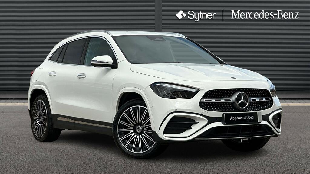 Mercedes-Benz GLA Class Gla 250E Amg Line Premium White