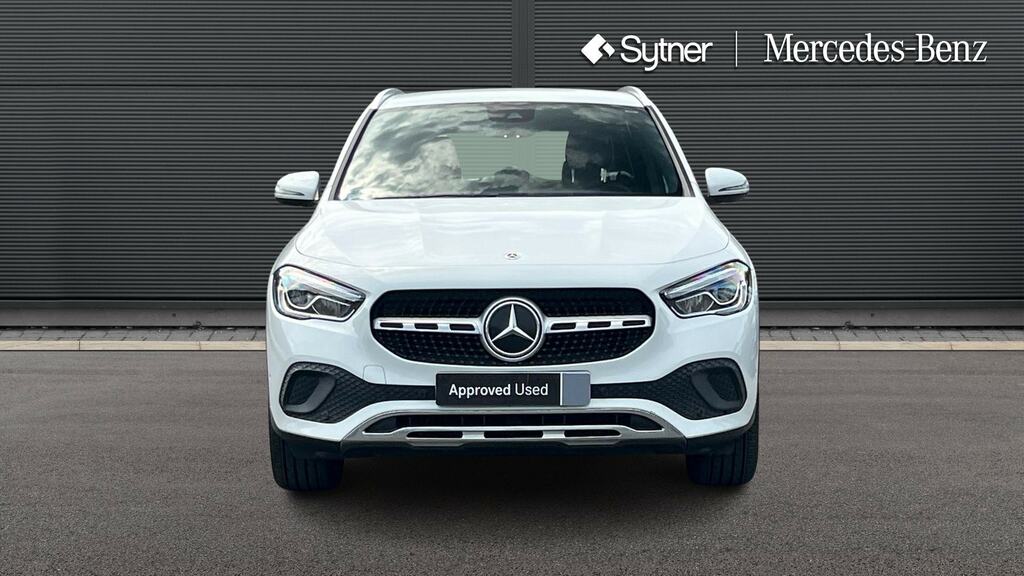 Mercedes-Benz GLA Class Gla 200 Sport Executive LK22ZGG White #6