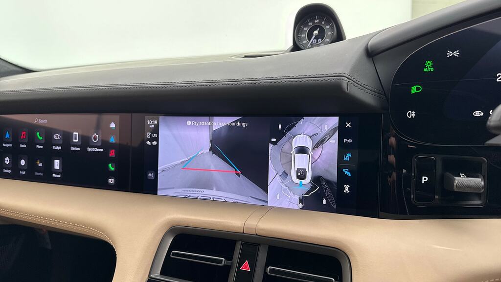 Porsche Taycan Plus 93.4Kwh Saloon Pink #29