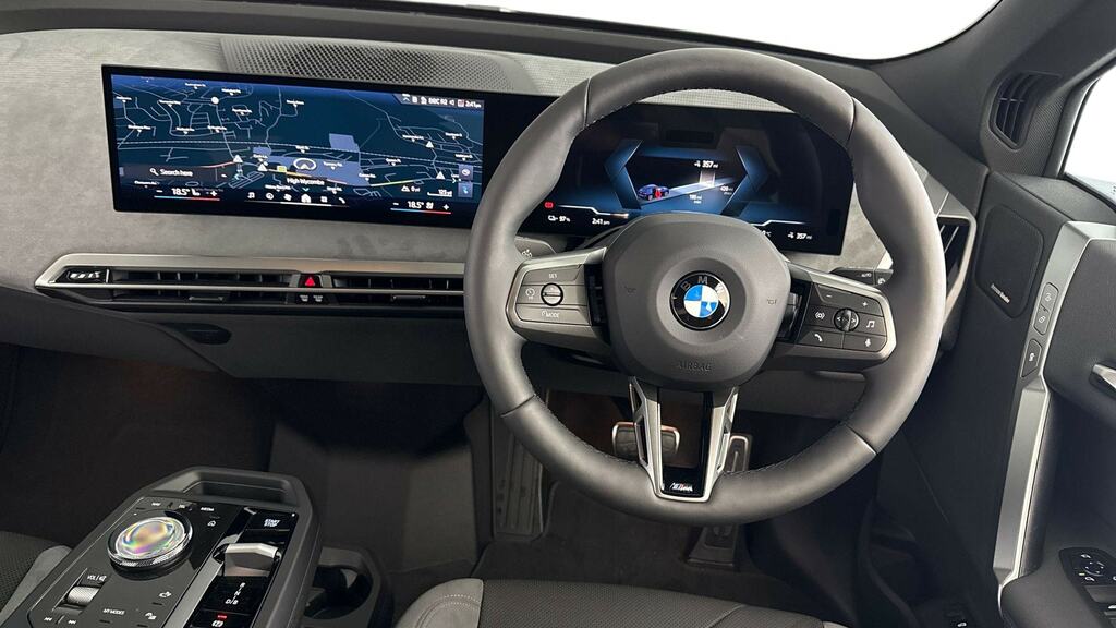 BMW iX 400Kw Xdrive60 M Sport 112Kwh Blue #5