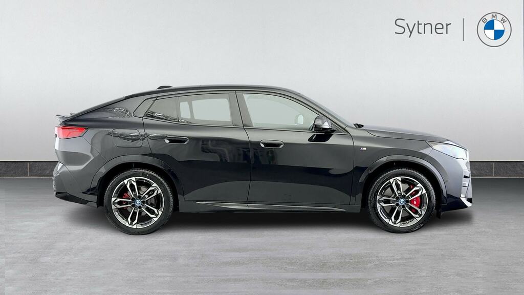 BMW iX2 230Kw Xdrive30 M Sport 65Kwh Techpro Black #3