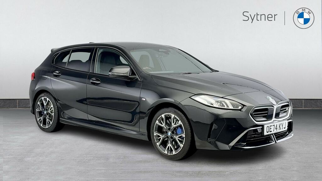 BMW 1 Series M135 Xdrive Step Black