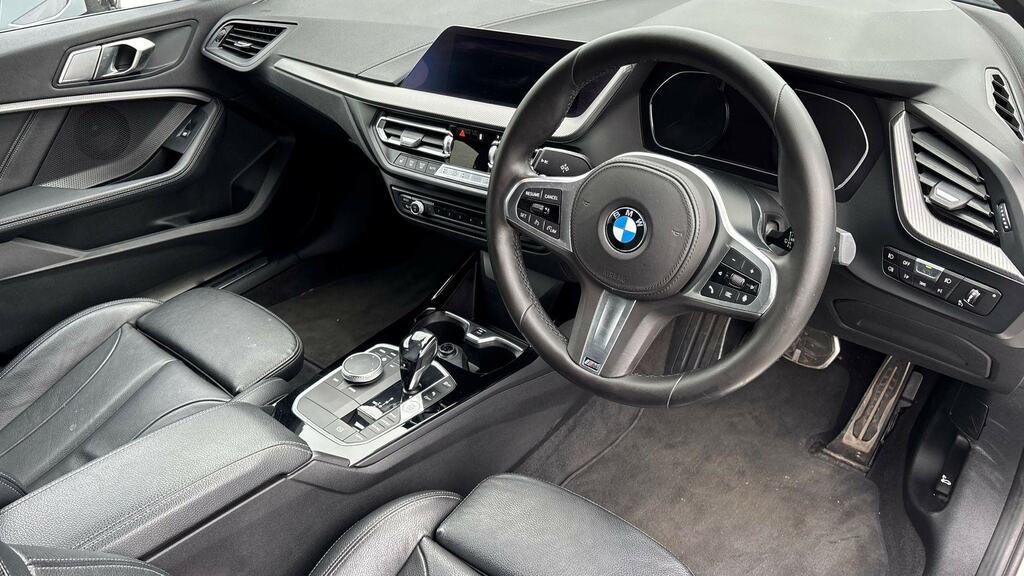 BMW 1 Series 118I M Sport Step White #6